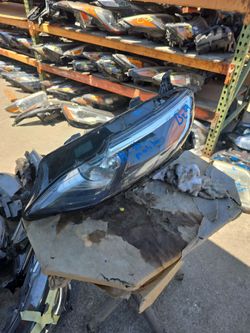 2019-2020  Chevrolet Malibu OEM  Halogen Base Level  Left Side LH Headlight