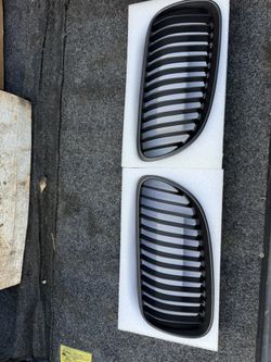 BMW Matt Black Grills
