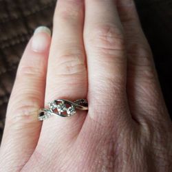 Engagement/Promise ring