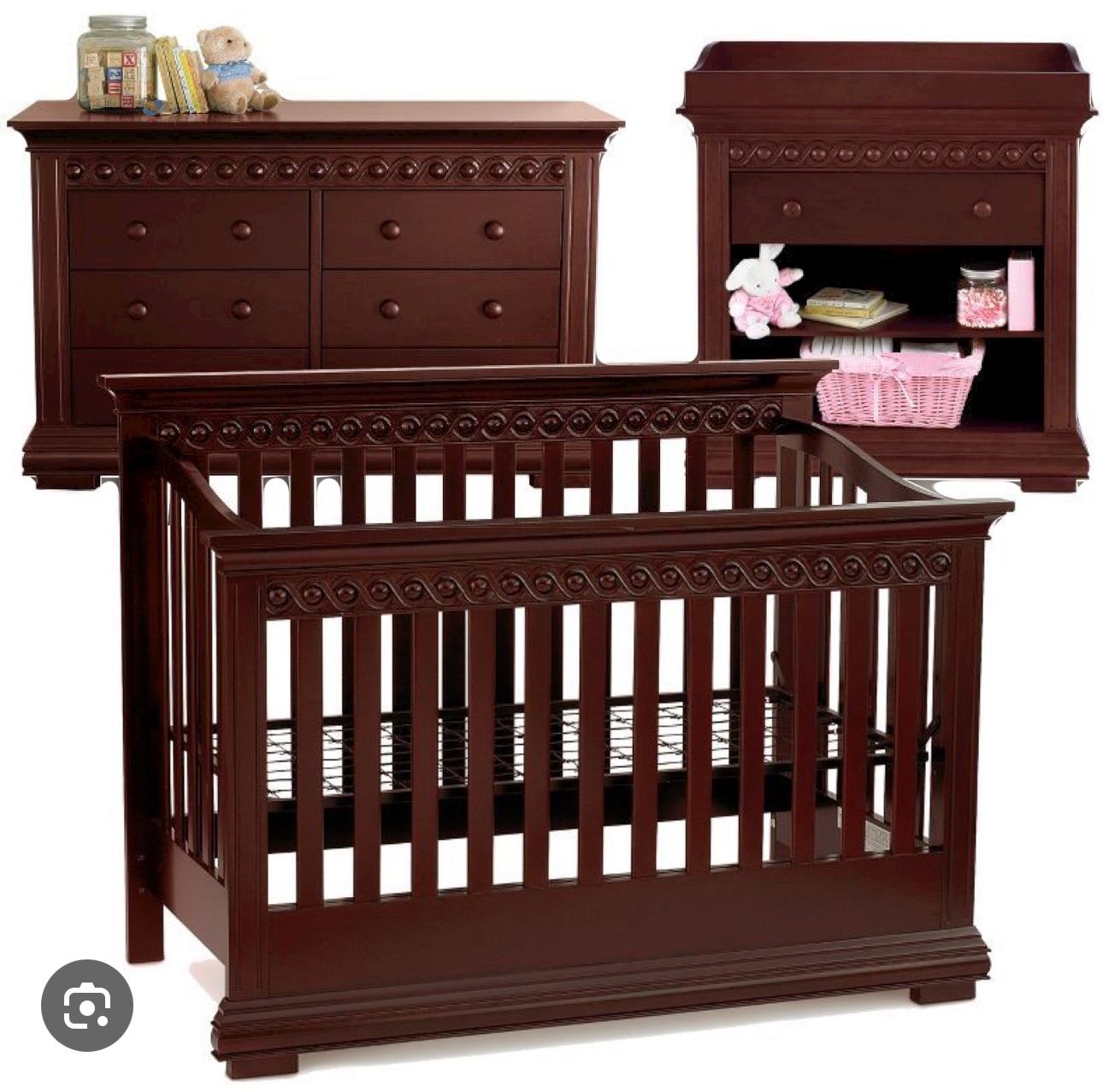 JCPenney Savanna Convertible Crib and Changing Table Set