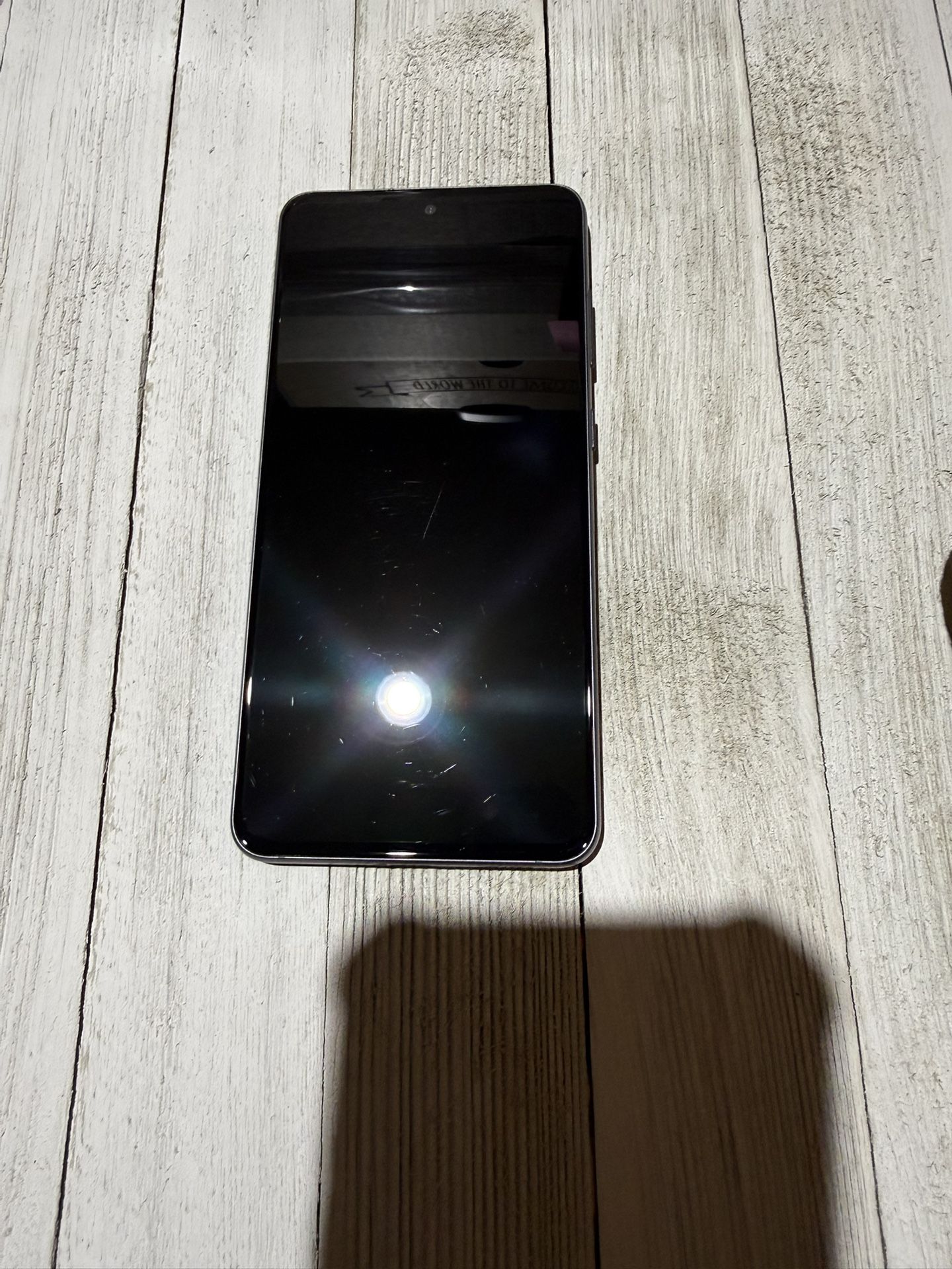 📱 Samsung Galaxy S21 – Unlocked