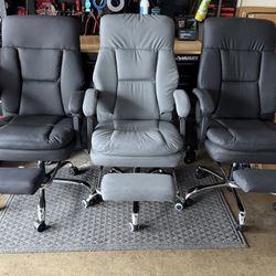 Office Chair with Footrest