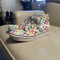 Women’s Vans Size 8