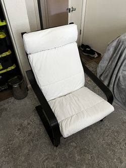 Rocking Chair (SEND OFFERS)