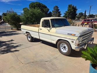 1698 Ford F250 Camper Special