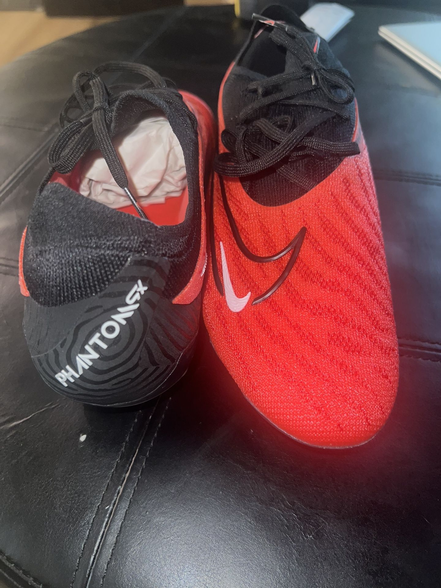 Nike Men’s Soccer Cleats Size 8.5