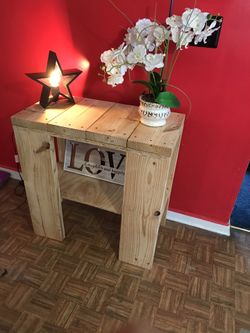 Entryway console