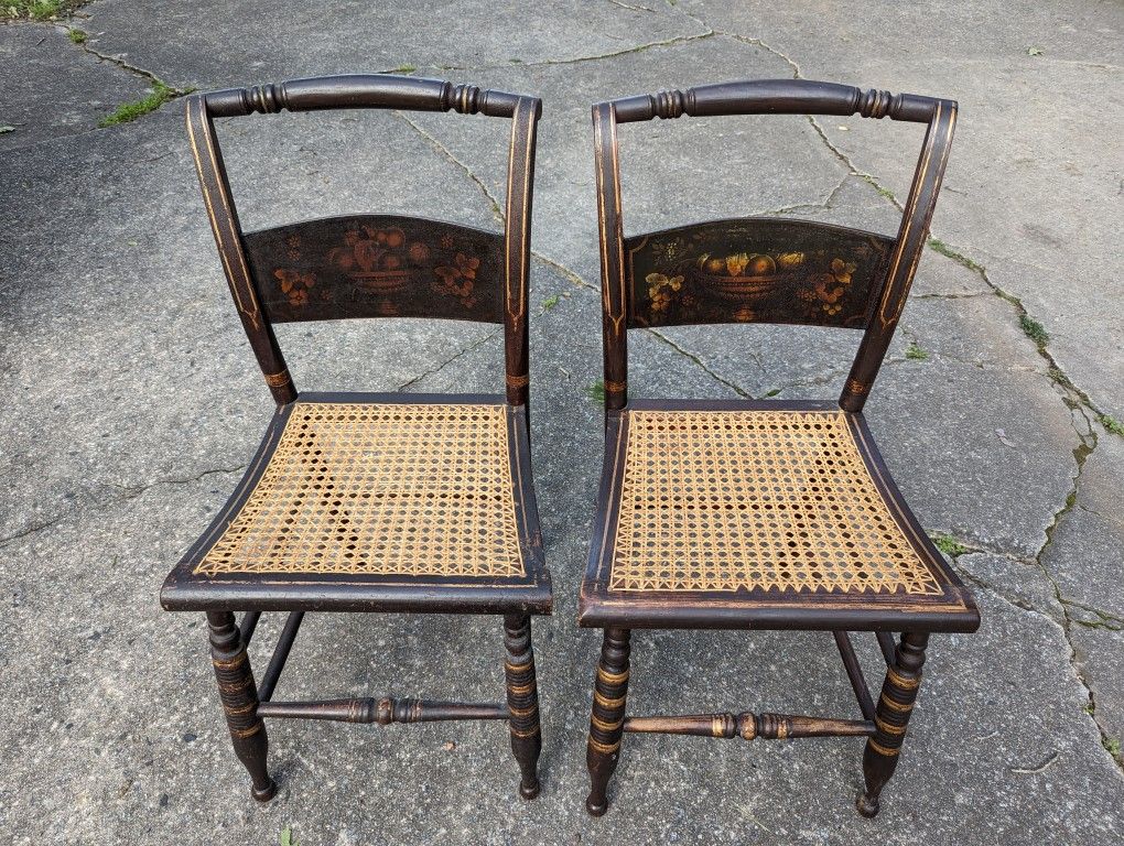 Vintage Hitchcock Chair Set