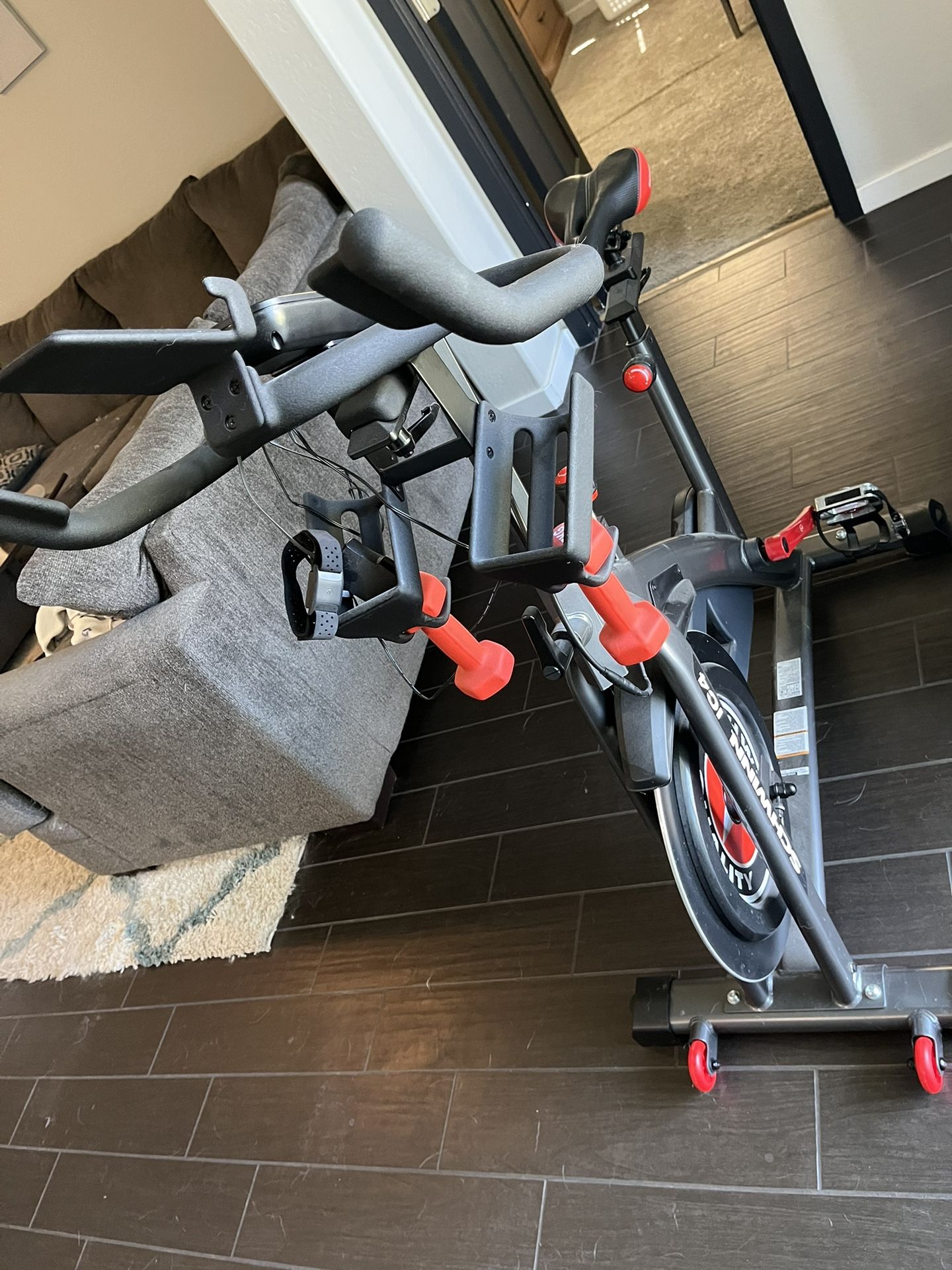 Schwinn Ic4 Exercise Bike for Sale in Mesa, AZ OfferUp