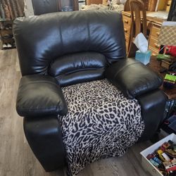 Black Leather Couch Loveset Recliner Set