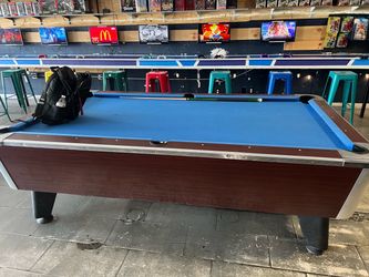 Pool table