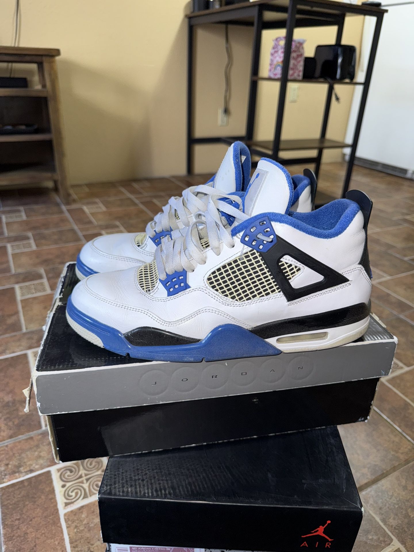 Jordan 4s 