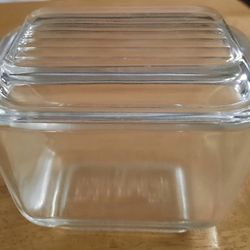 Pyrex Clear Refrigerator Dish With Lid 501-B 350ml