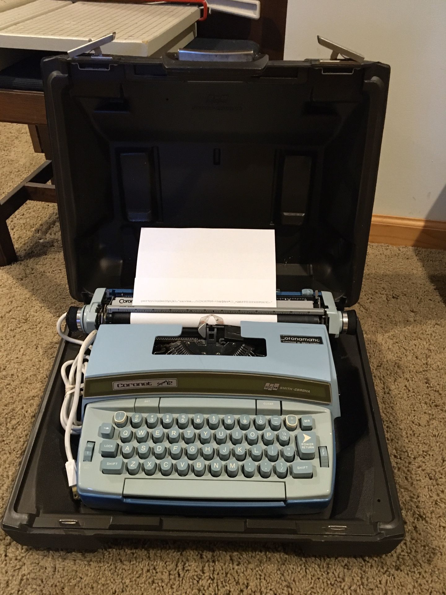 Smith-Corona Coronet Super 12 Electric Typewriter w/case