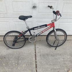 Free Agent BMX bike 