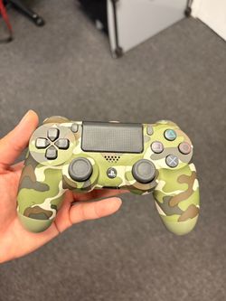 PS4 controller