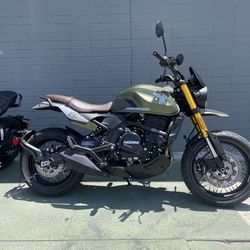 2024 Moto Morini SCR