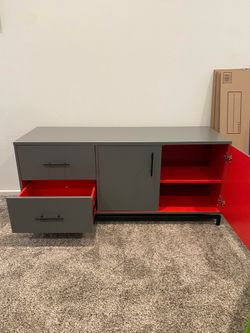 TV Stand / Dresser / Credenza