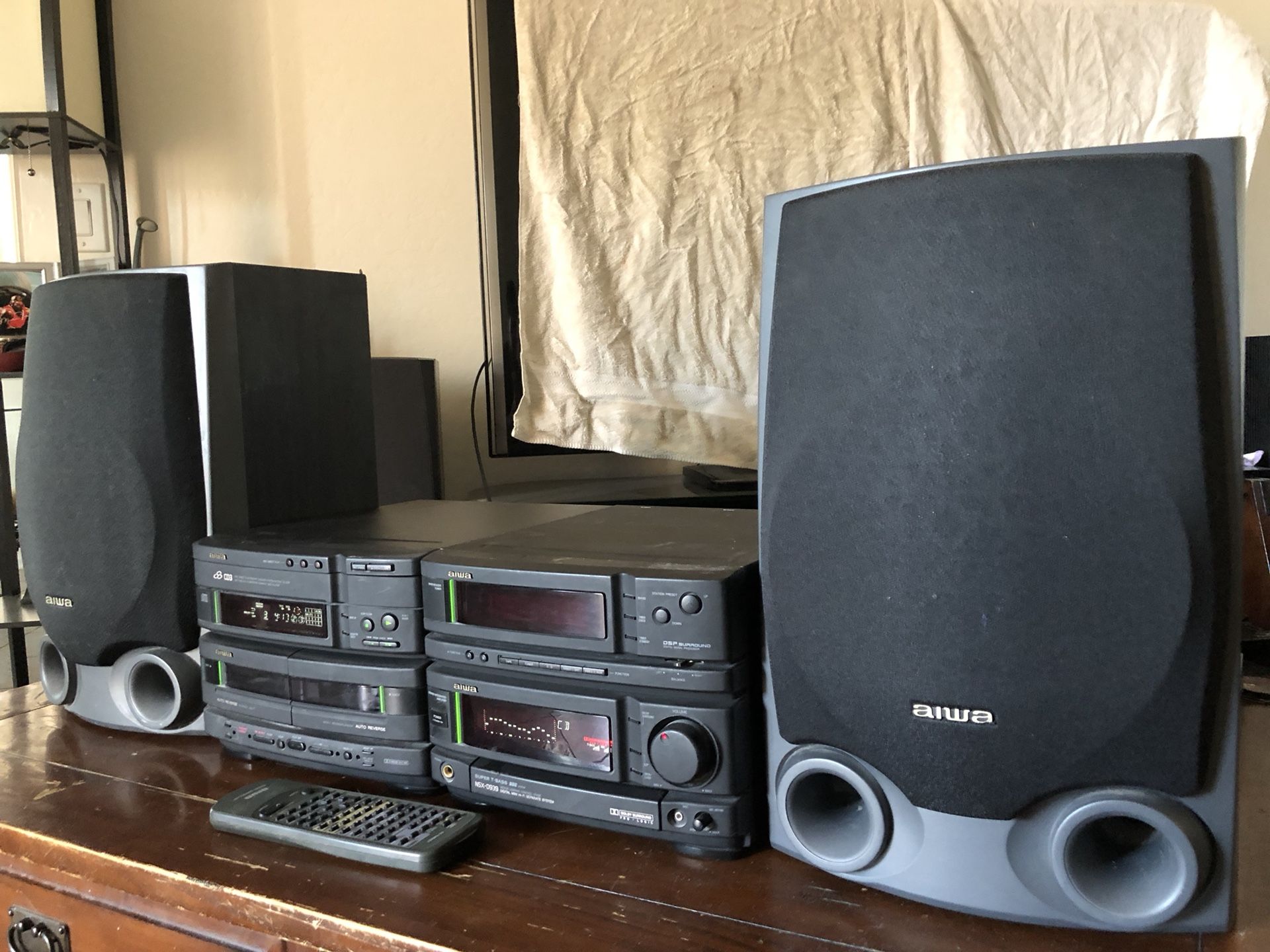 Aiwa NSXD939 Dolby ProLogic Surround Sound DSP sound mode Stereo w
