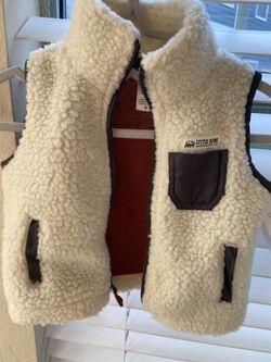 Infant boys sweater vest