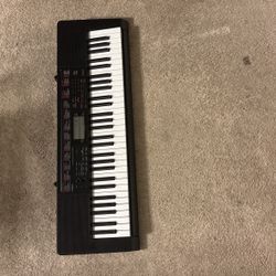 Casio LK-160 Electric Keyboard Piano