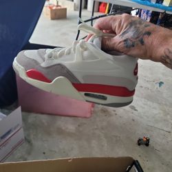 Nike