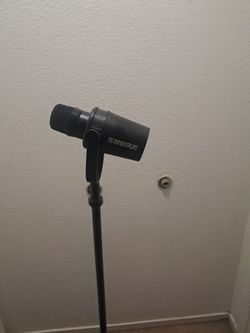 Shure microphone