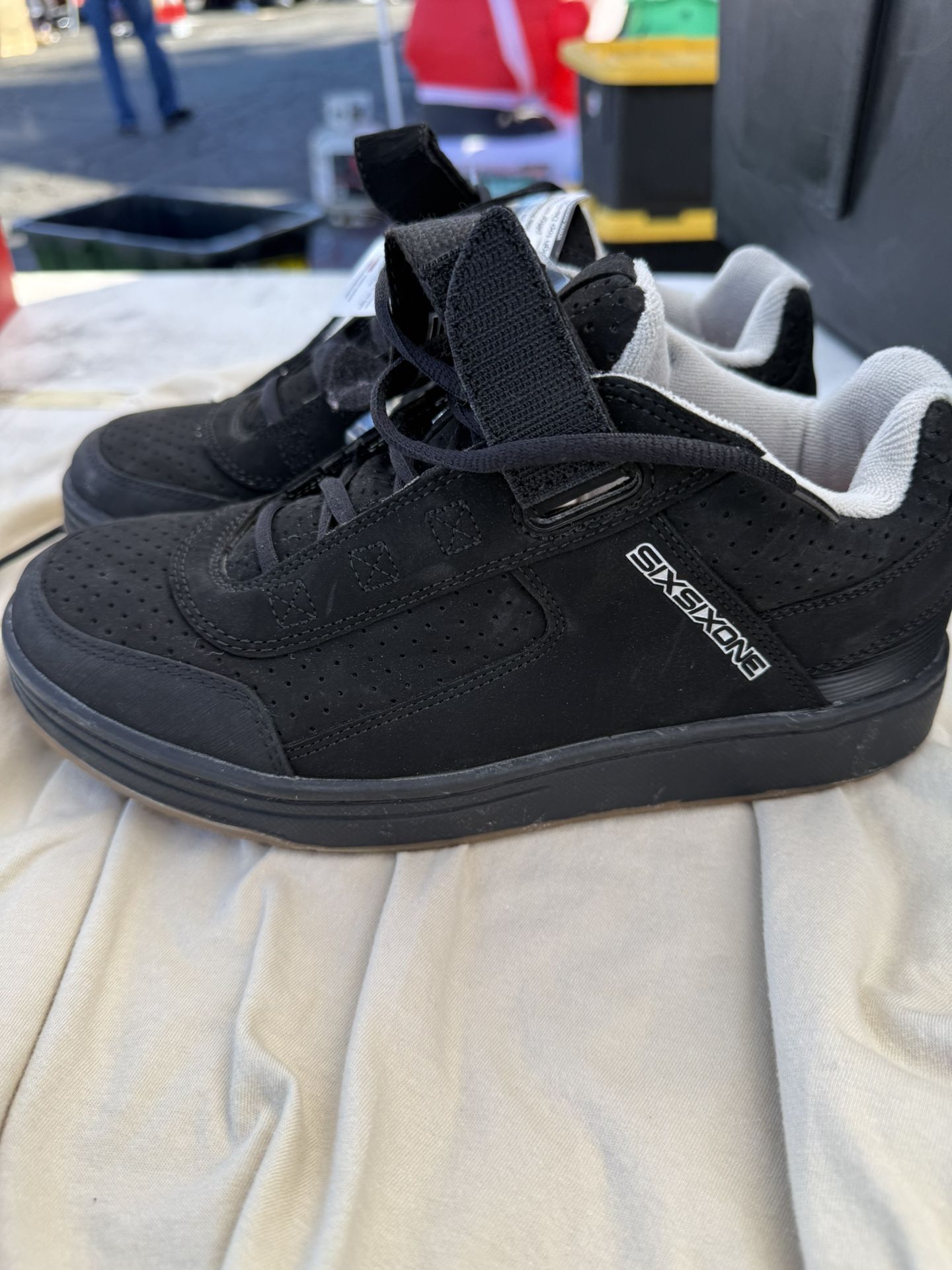 New Shoes Size 8.5 Sixsixone