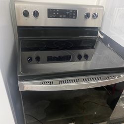 Stove Electric Whirlpool 