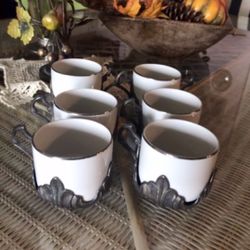 VINTAGE CUP AND METAL HOLDER SET OF SIX