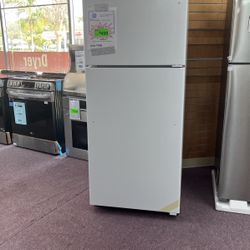 Refrigerator White 28 In  New And 1 Year Warranty 
