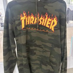 thrasher hoodie read desc