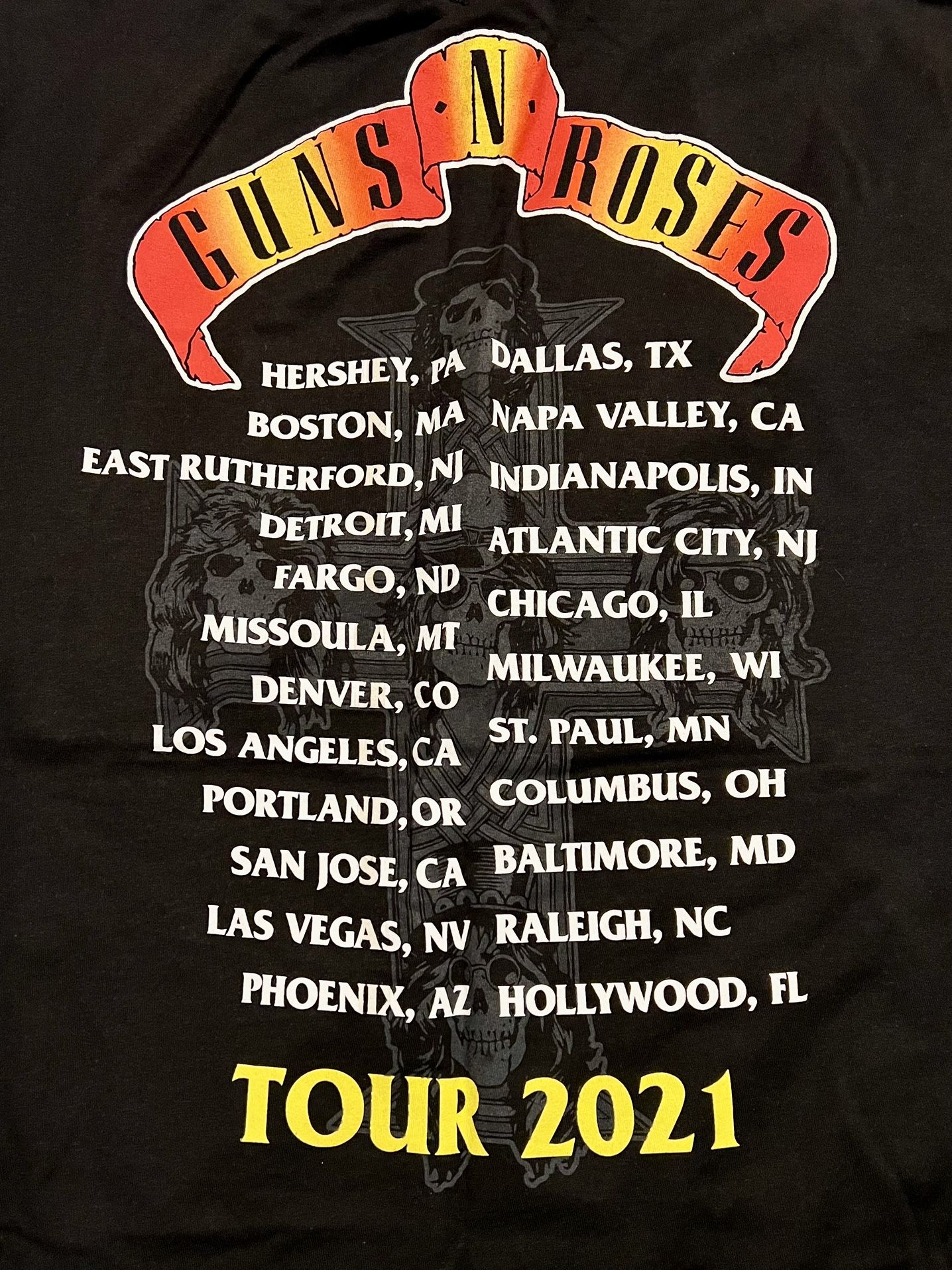 Gun N Roses 2021 Concert Tour shirt New