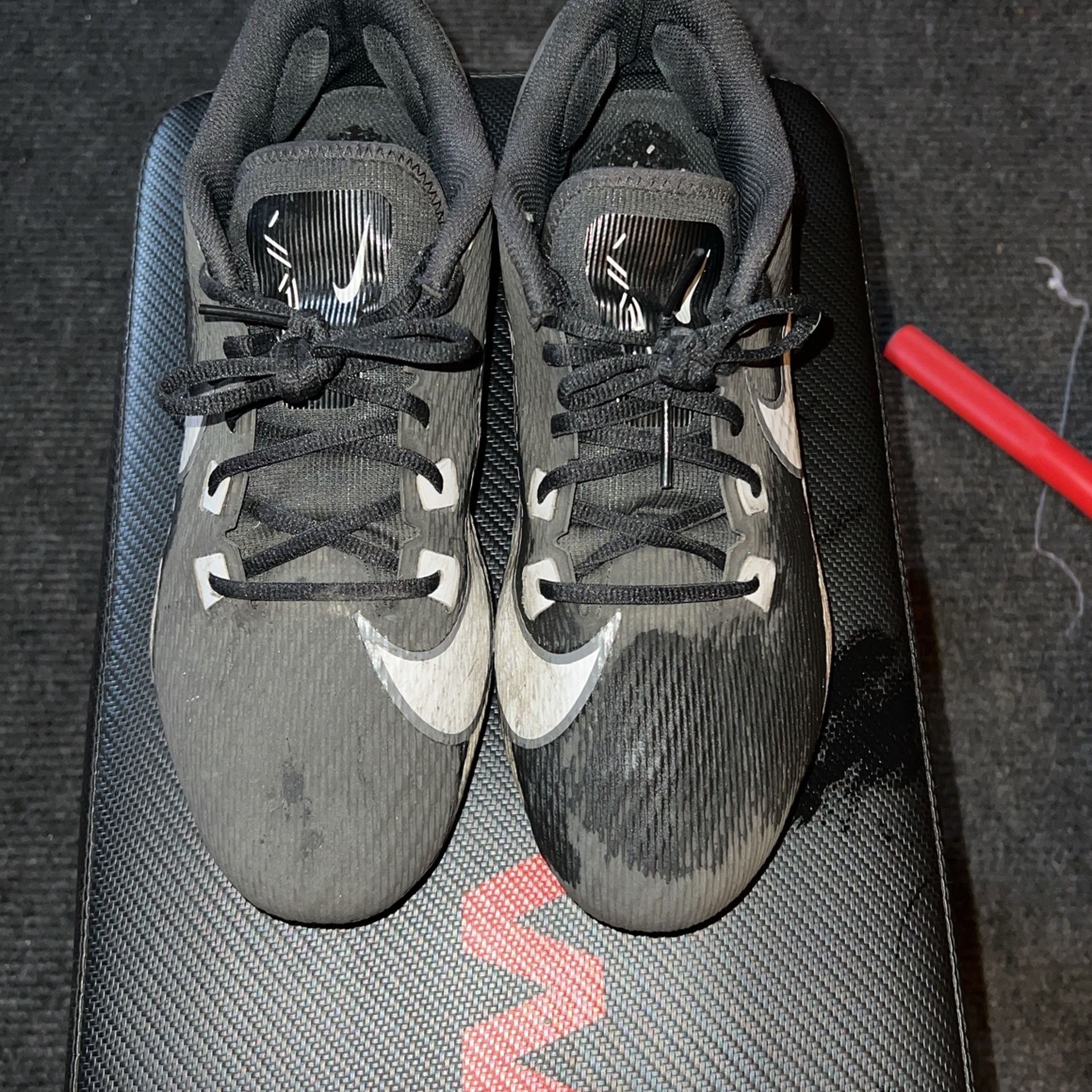 Football Cleats Men 11.5