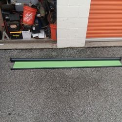 (1)Green Screen Model 20GA09901