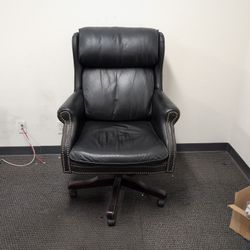 Fake Leather Rolling Office Chair 