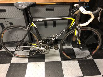 Giant TCR Carbon Road Bike