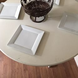 Round  Wood  White Table 