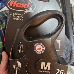 Medium Sog Flexi Leash