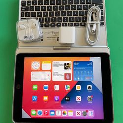 Apple IPad 6th Generation (9.7” Retina / Touch ID / IOS 17) 32GB with keyboard, pen & Accessories (128gb $199) 