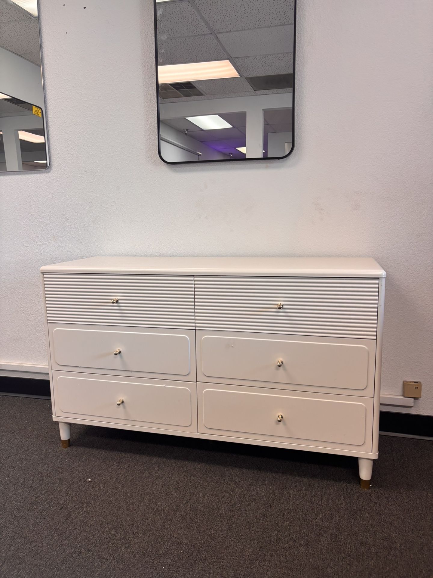 $95.00 New white Wooden 6 Drawers Dresser 47.24”x28.54”x15.75” Bedroom Entryway Kitchen Linen Closet
