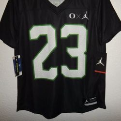 NWT WOMENS LG NIKE JORDAN X OREGON DUCKS LIMITED EDITION FOOTBALL JERSEY JUMPMAN SOLD OUT EVERYWHERE RARE LARGE