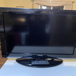 Toshiba 32” Smart TV