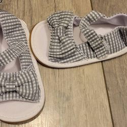 Black and White Plaid Baby/Toddler Sandals BRAND NEW

