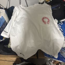 red horseshoe shirt chrome hearts