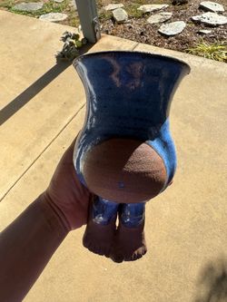 Outdoor wall planter
