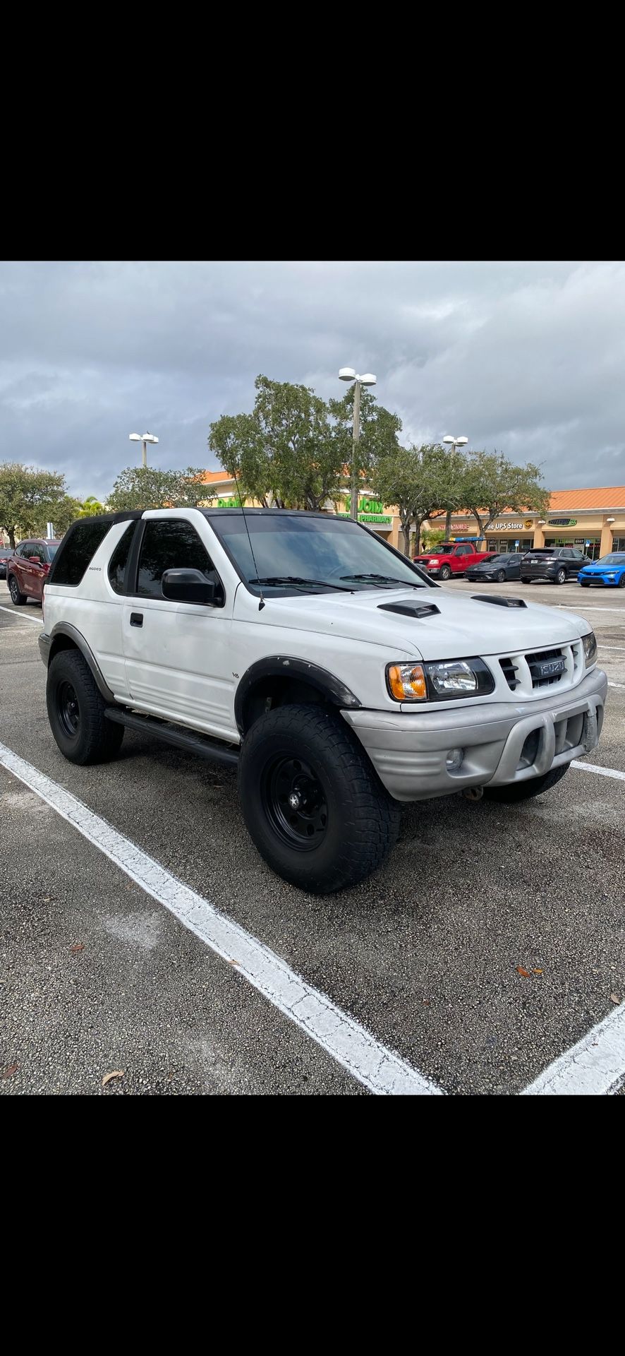 2001 Isuzu Rodeo for Sale in Fort Lauderdale, FL - OfferUp