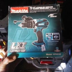 Makita 18-volt Lxt Lithium-ion Cordless Half Inch Hammer Driver Drill Tool Only