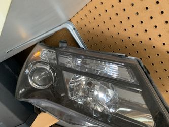 Acura MDX headlight
