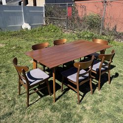 Mid-Century Modern style Walnut Dining Table with 6 Chairs